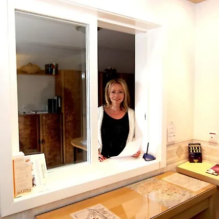 Messeblick Szálloda